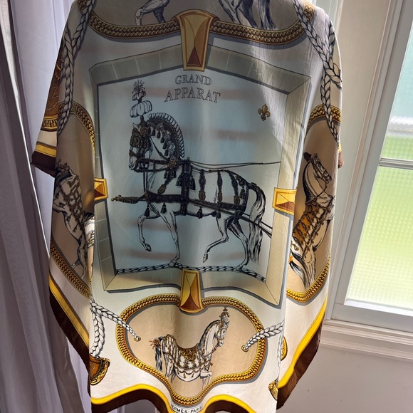 Hermes ‘Grand Apparat’ Scarf. 100% Silk.Equestrian motif. Artist Jacques Eudel. - Picture 2 of 15